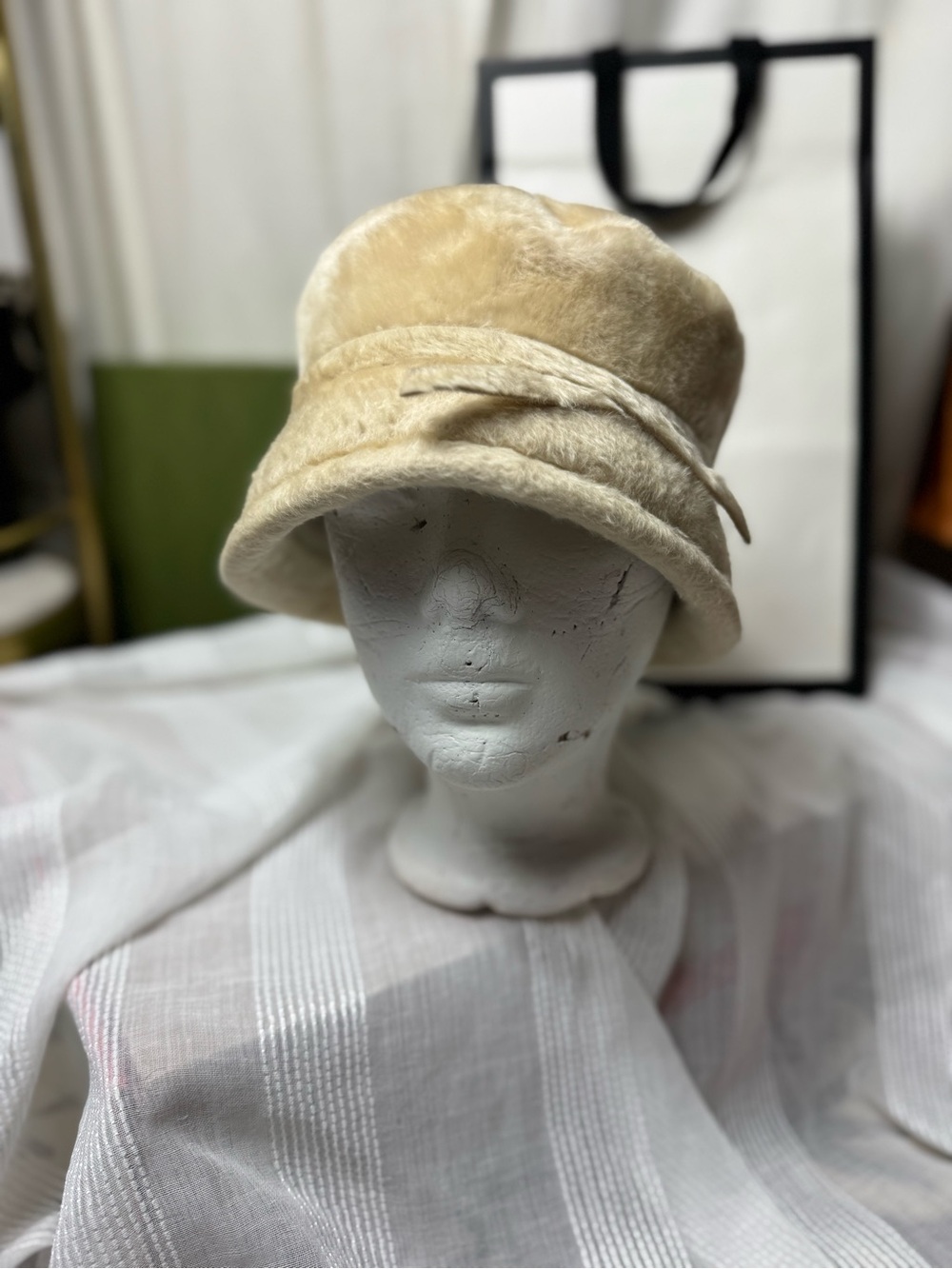 Vintage 60s y2k Plush Fur Bucket Hat Cream Austria Made